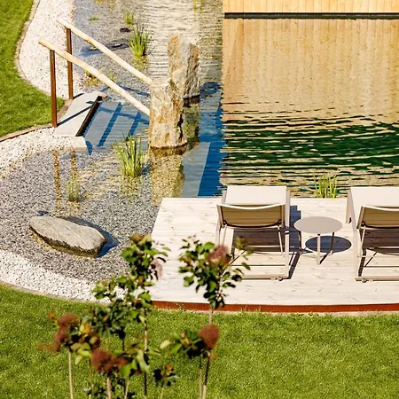 Amolaris Garden &