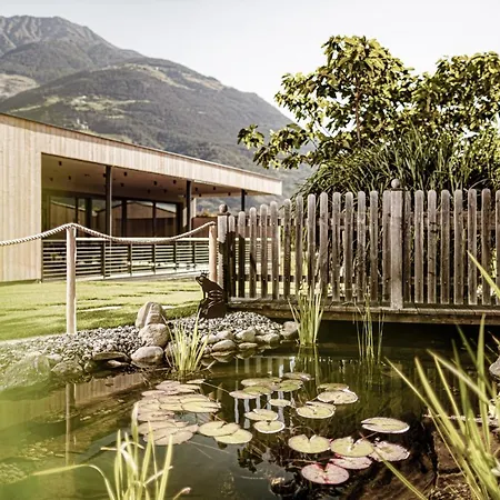 Amolaris Garden & Lodge *
