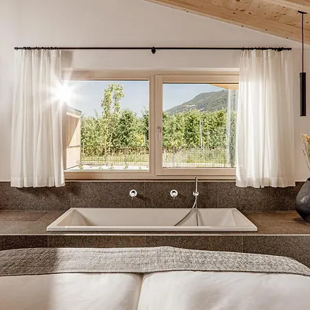 Lodge Amolaris Garden & Coldrano