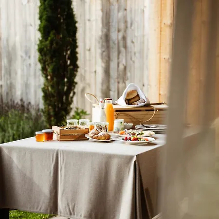 Lodge Amolaris Garden &